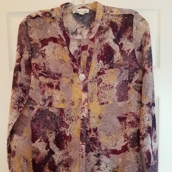 Olive & Oak Tops - Multi-colored button down shirt